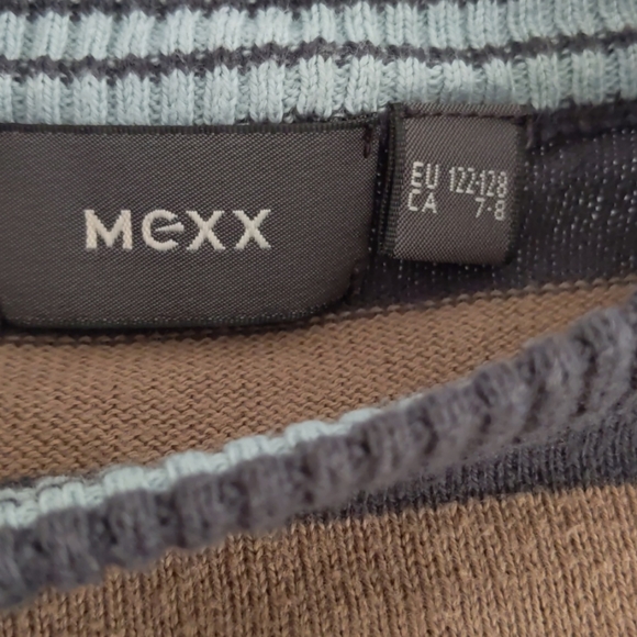 6/$20 MEXX Boys Sweater - Picture 3 of 6
